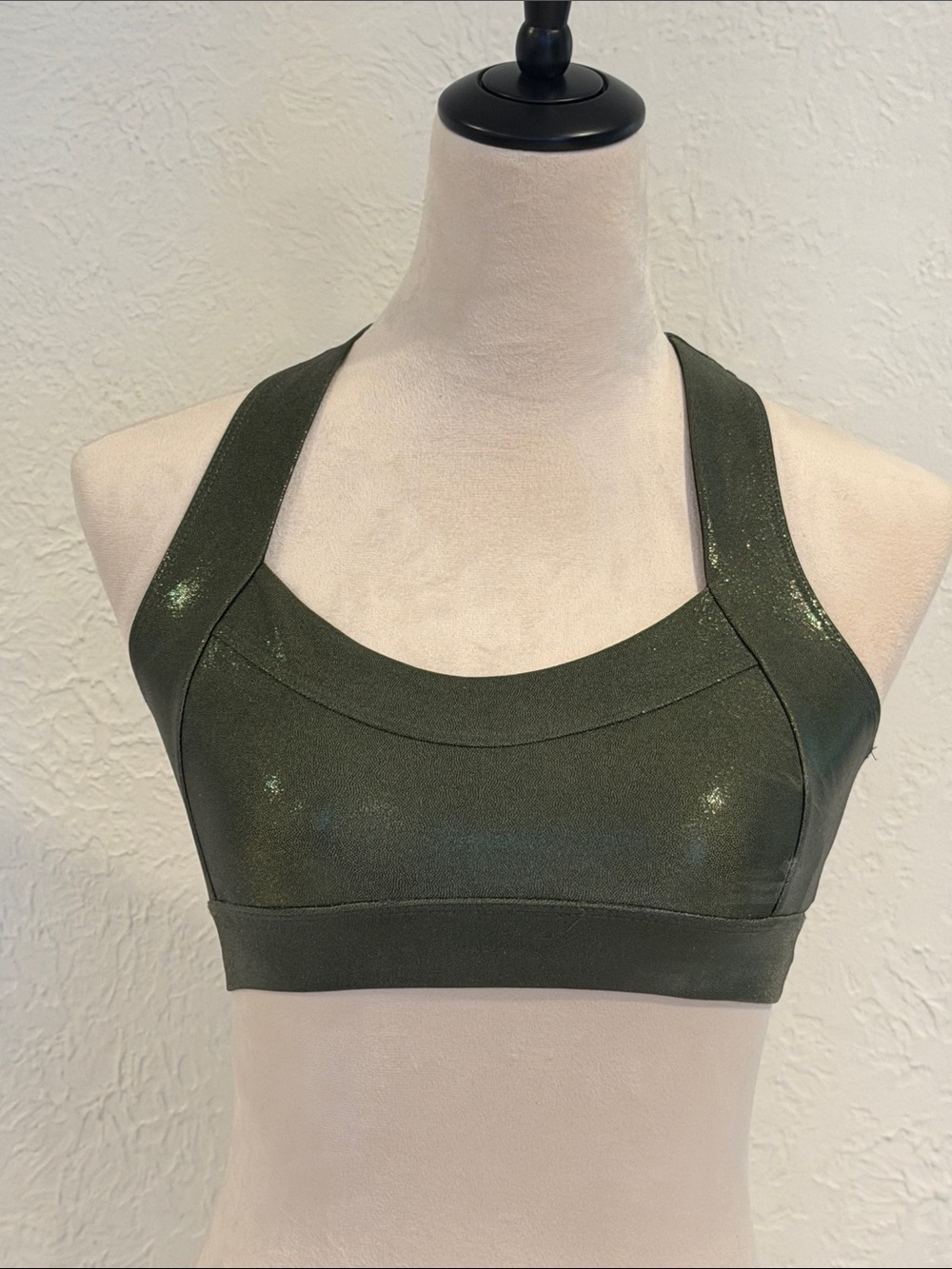 Heroine Sport Olive Green Shimmer Performance Sports Bra size small
